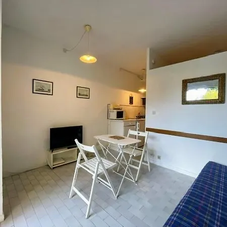 5098 Tennis Village 505 Апартаменти